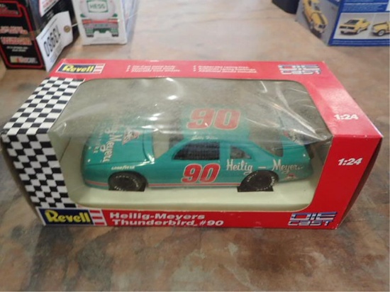 Heilig-Meyers #90 Race Car