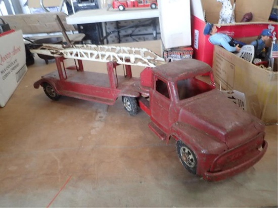 Vintage Metal Ladder Truck