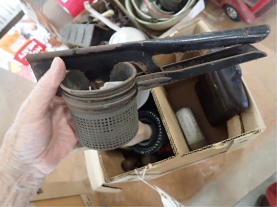 Miscellaneous Kitchen Wares