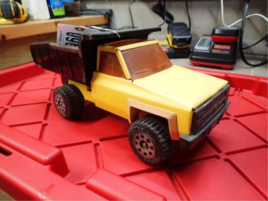 1983 Tonka Trax Dump Truck