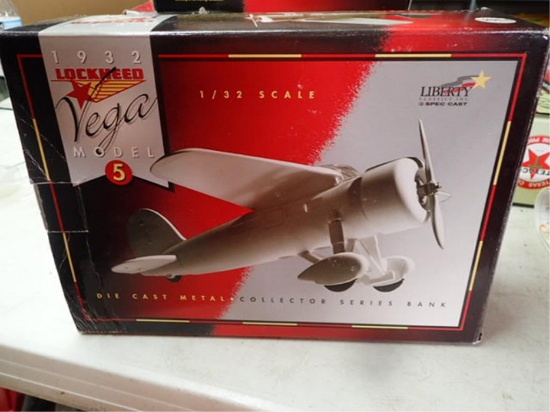 1932 Vega Model Airplane 1/32 Scale