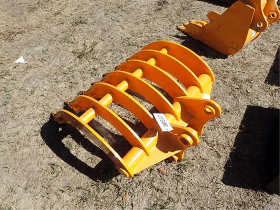 CAT 305 - 32" Toothed Bucket
