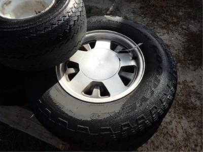 4- GM 235/75R15 Tires & 5 Lug RIms