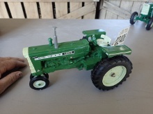 Oliver 1555 Tractor