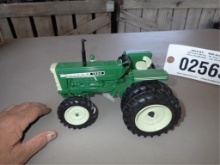 Oliver 1655 1/16 Scale