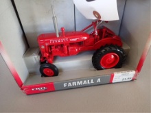 Farmall A 1/16 Scale