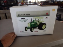 Oliver 2255 - 1/16 Scale - In Box