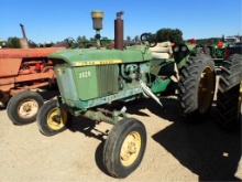 John Deere 3020 Tractor - Gas