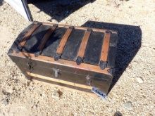 Vintage Travel Trunk & Lunch Box