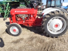 Ford 601 Workmaster - Restored