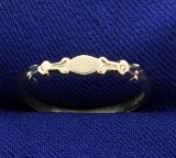 14k White Gold Vintage Band Ring