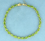 18 Carat Peridot Bracelet In 14k Gold