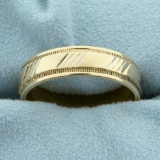 Wedding Band Ring With Beaded Edge In 14k Yellow Gold