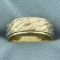 Unique Pattern Woman's Wedding Band Ring In 14k Yellow Gold