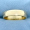 Men's Wedding Band Ring In 14k Yellow Gold