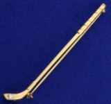 Golf Club Pin With A Pearl In 14k Yellow Gold
