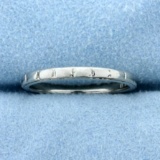 Art Deco 2mm Band Ring In 18k White Gold