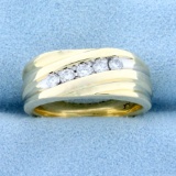 1/4 Ct Tw Diamond Wedding Or Anniversary Band Ring In 14k Yellow And White Gold