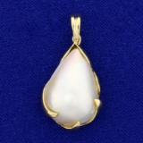 Mabe Pearl Pendant In 14k Yellow Gold