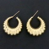 Large Scalloped Hoop Earrings In 14k Yellow Gold