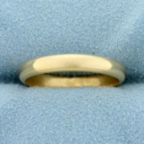 Thin Wedding Band Ring In 14k Yellow Gold