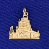 Chateau Frontenac Quebec Pendant In 14k Yellow Gold
