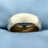 Woman's Wedding Band Ring In 14k Yellow Gold