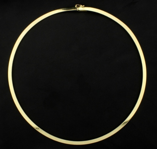 Italian Made 17 Inch Omega Necklace In 14k Yellow Gold