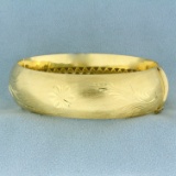 Flower Design Engraved Bangle Bracelet In 18k Yellow Gold
