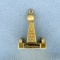 Obelisk Pendant In 18k Yellow Gold