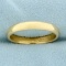 Traditional Wedding Band Ring In 18k Yellow Gold