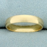 Wedding Band Ring In 14k Yellow Gold