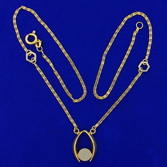 Abstract Design Pendant On Scroll Link Chain Necklace In 18k Yellow Gold