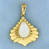 Designer Mabe Pearl Pendant In 18k Yellow Gold