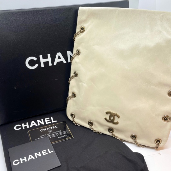 Authentic Chanel Crossbody Bag Pearlescent Winter White Chain Wrap 3-way