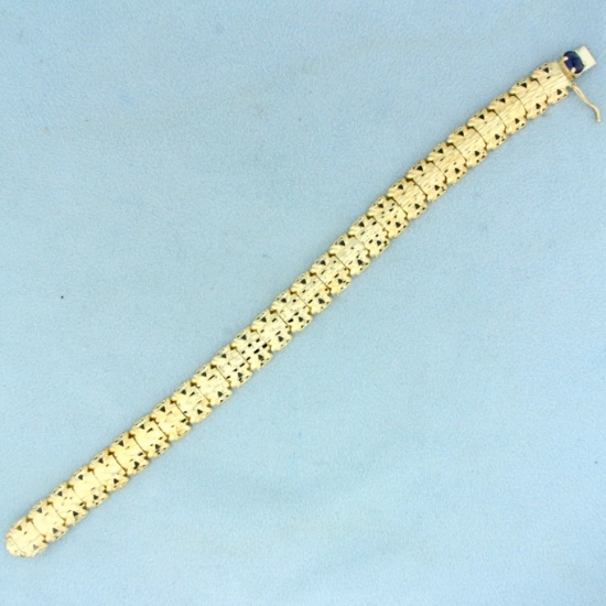 Diamond Cut Sapphire Bracelet In 14k Yellow Gold
