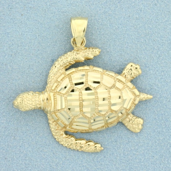 Diamond Cut Sea Turtle Pendant In 14k Yellow Gold