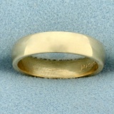 Wedding Band Ring In 14k Yellow Gold