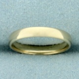 Wedding Band Ring In 14k Yellow Gold