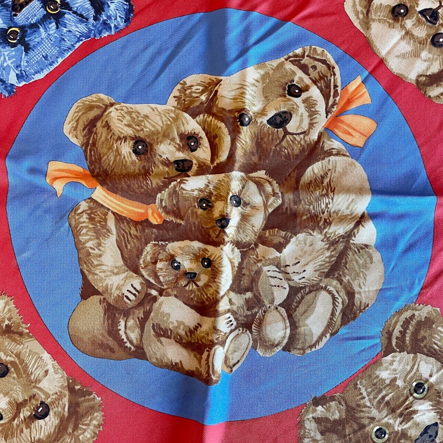 Hermes Confidents Des Coeurs Carre 90 Teddy Bear | Proxibid