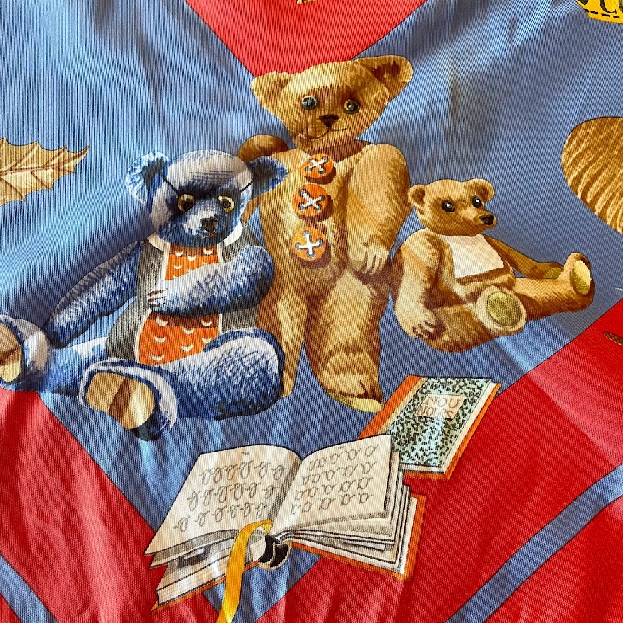 Hermes Confidents Des Coeurs Carre 90 Teddy Bear | Proxibid
