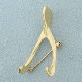 Wishbone Pin In 14k Yellow Gold