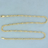 18 Inch Twisting Curb Link Chain Necklace In 14k Yellow Gold