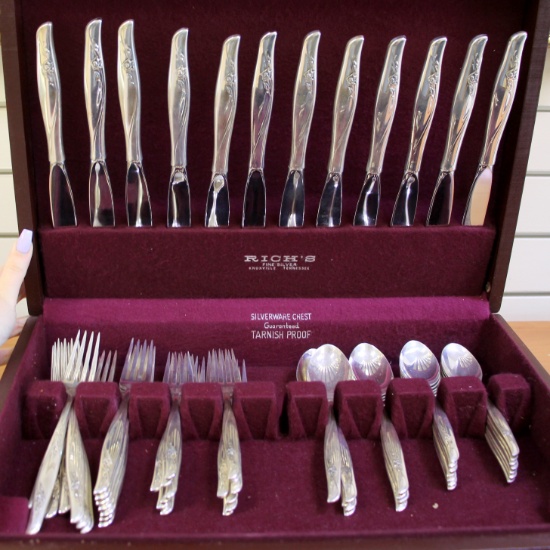 Gorham Sea Rose Sixty Six Piece Sterling Silver Flatware Set