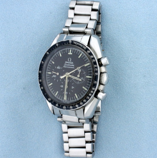 Mens Vintage Omega Speedmaster Professional Moon Watch 145.022-69