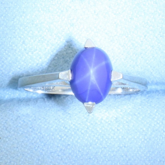 Star Sapphire Solitaire Ring In 14k White Gold