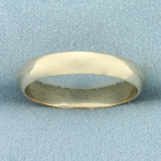 Traditional Wedding Band Ring In 14k Yellow Gold