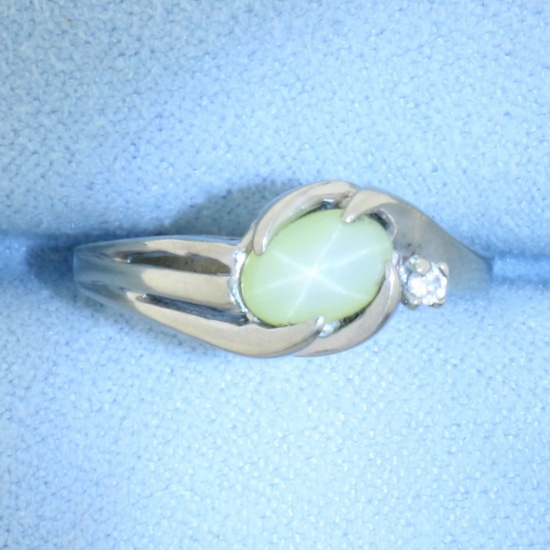 White Star Sapphire Ring In 14k White Gold