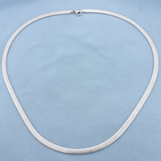 18 Inch Reversible Omega Necklace In 10k Yellow And White Gold