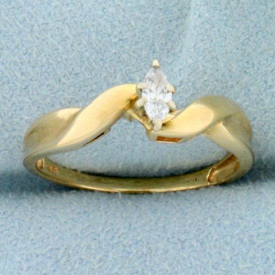 Vintage Designer Marquise Diamond Solitaire Engagement Ring In 14k Yellow Gold